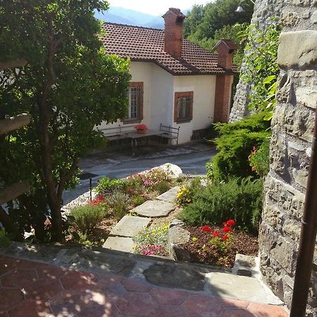 Casa Vacanze Nonna Nella Villafranca in Lunigiana Exterior foto
