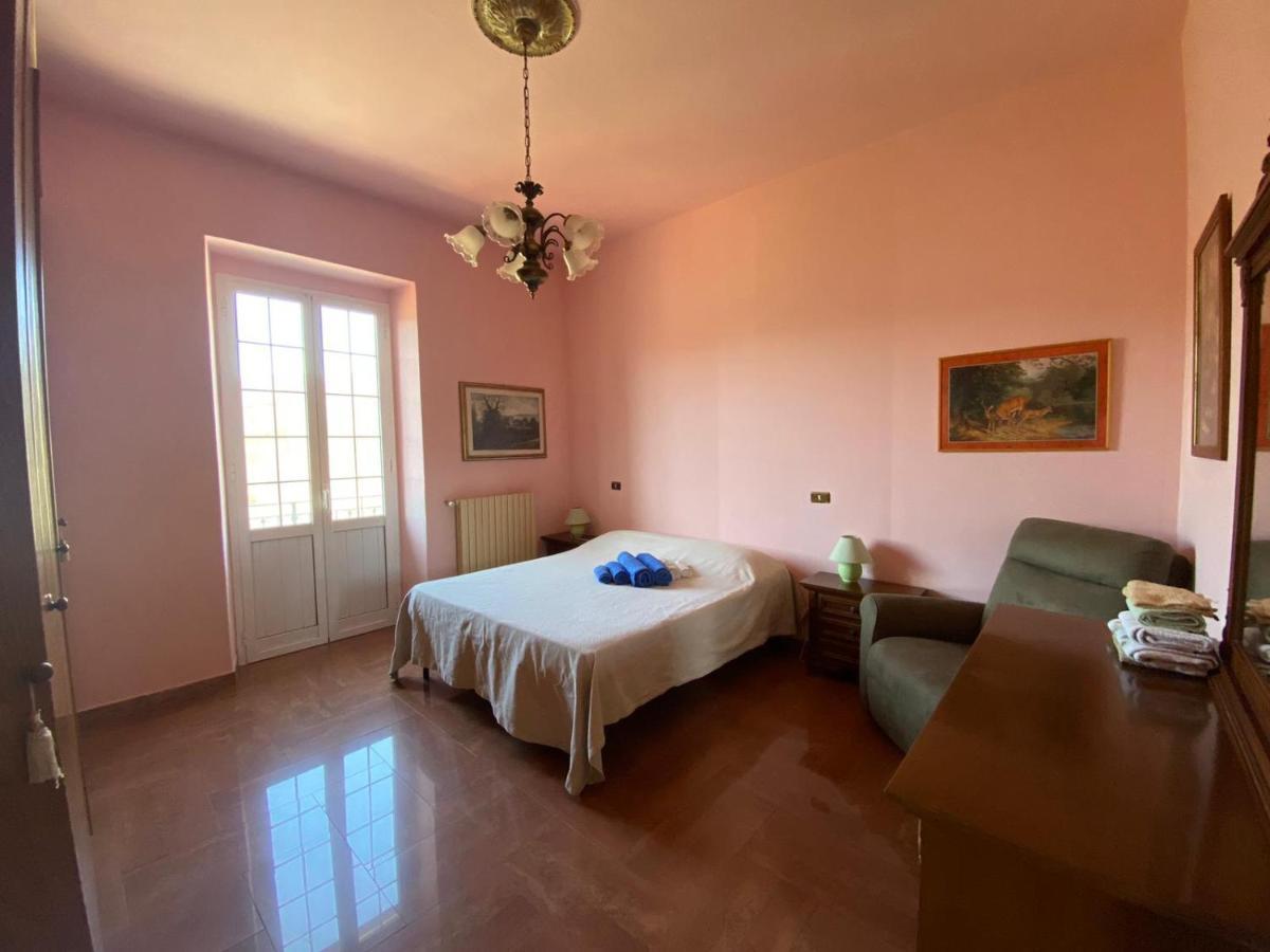 Casa Vacanze Nonna Nella Villafranca in Lunigiana Exterior foto